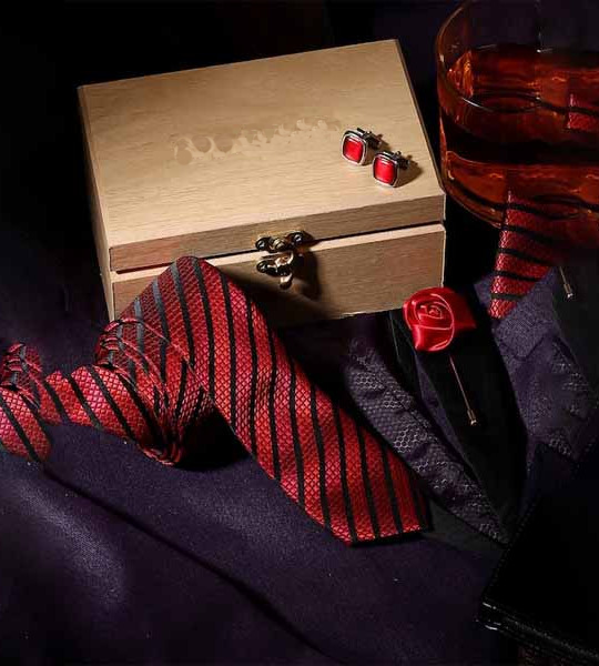 Men Accessories Set-Tie Cufflinks Pocket Square Brooch Suit